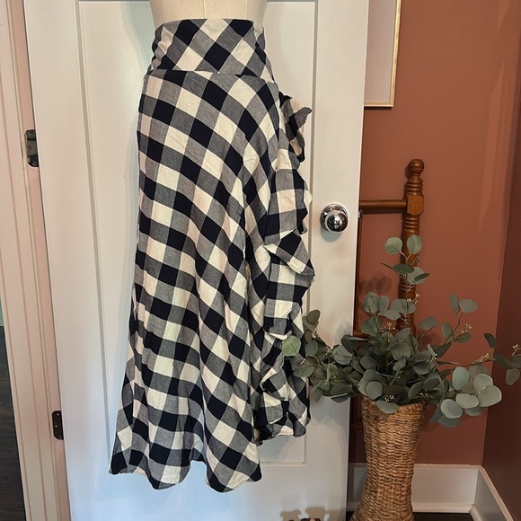 Lauren Ralph Lauren | buffalo plaid | asymmetrical | navy white | ruffle | skirt - Picture 3 of 16